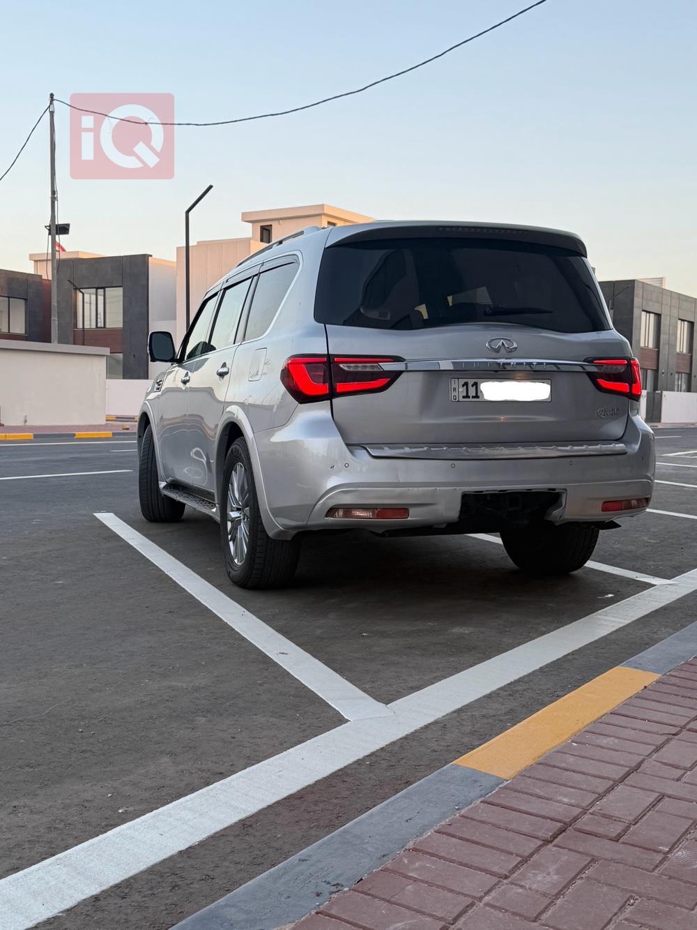 ئینفینیتی QX80